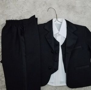 Size 2T tuxedo